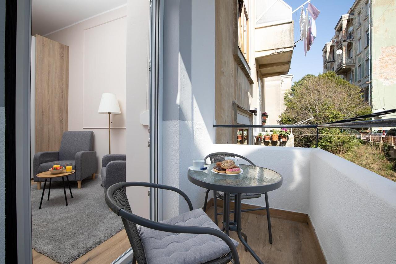 Grand Munz Appartement Pula Buitenkant foto